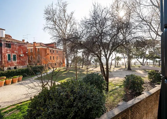 Laguna D'Oro Luxury Apartments